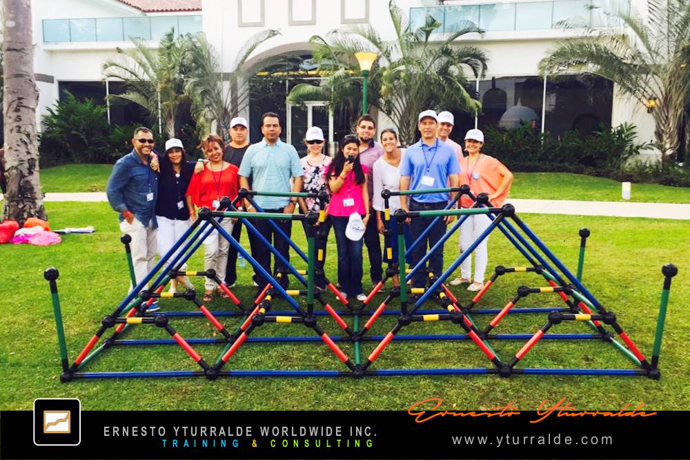 Talleres de Cuerdas Costa Rica - Team Building Empresarial para el desarrollo de equipos de trabajo