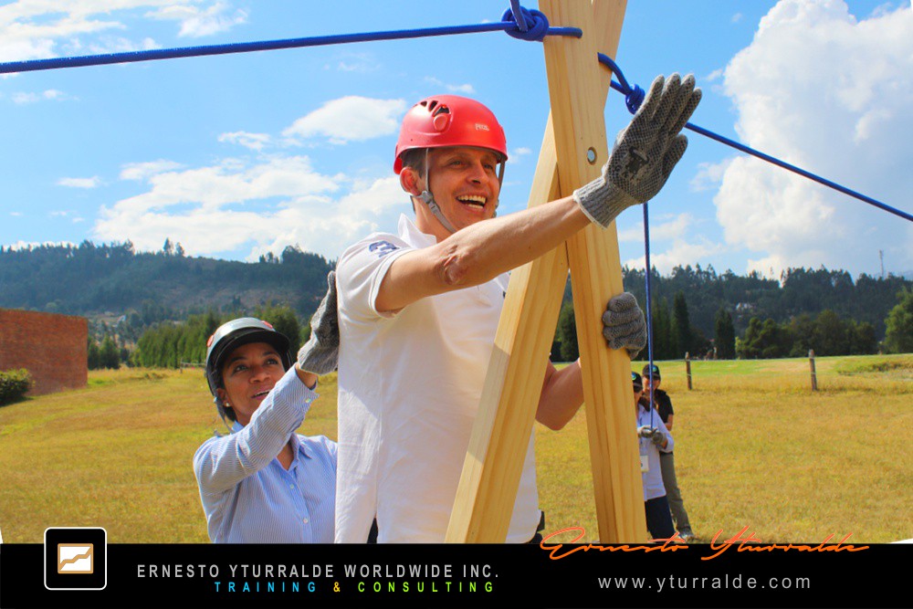 Costa Rica Talleres de Cuerdas | Team Building Empresarial