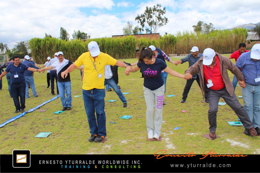 Costa Rica Talleres de Cuerdas | Actividades lúdicas empresariales