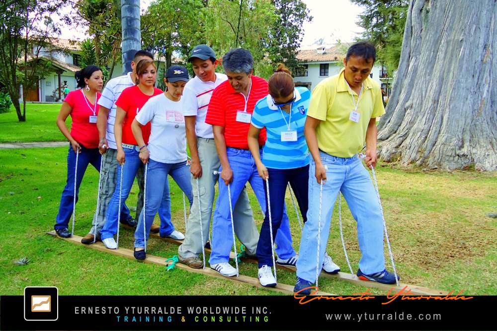 Costa Rica Talleres de Cuerdas | Actividades lúdicas empresariales